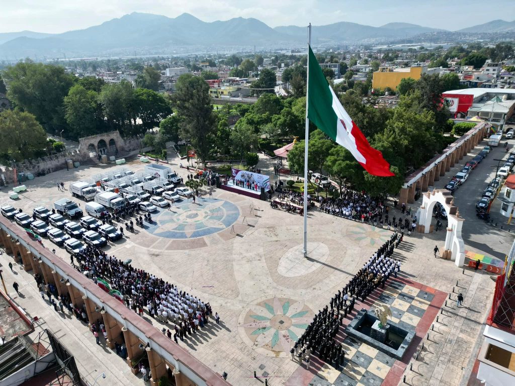 TULTITLÁN CONMEMORA EL INICIO DE LA INDEPENDENCIA DE MÉXICO Y FORTALECE SUS SERVICIOS MUNICIPALES